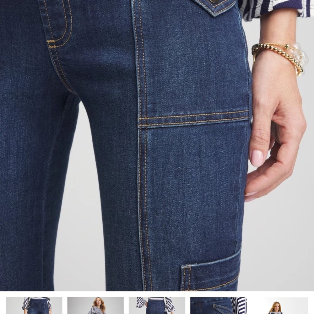 Chico's Blue Straight Leg Jeans with Classic Indigo Wash